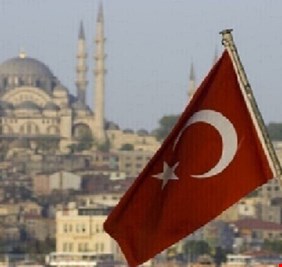 تركيا تدعو رعاياها في دول غربية إلى الحذر بعد 