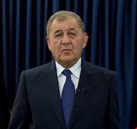 رئيس الجمهورية يهاجم الإعلام السلبي و مواقع التواصل الاجتماعي: إنهما يعمقان الخلافات