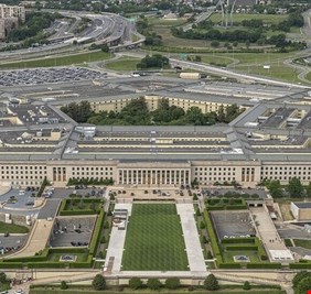 البنتاغون: الجسم الذي أسقطناه شمال البلاد شكل تهديدا على حركة الطيران
