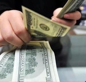 الدولار يفتح تعاملات الإثنين بـ149 ألف دينار في الأسواق المحلية