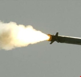 اليابان تعلن عزمها شراء حزمة صواريخ 