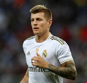 كروس: سأعتزل في ريال مدريد.. ولكن