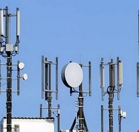 بالوثيقة.. الكشف عن 16 شركة هاتف نقال و إنترنت لم تدفع الضرائب