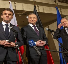 الرئيس البولندي يؤكد على أهمية زيارة بايدن المقبلة إلى وارسو