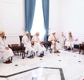 السوداني يلتقي سلطان طائفة البهرة الاسماعيلية في الهند