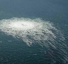 لندن تدين التخريب في خطوط 