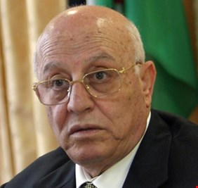 وفاة رئيس الوزراء الفلسطيني الأسبق أحمد قريع