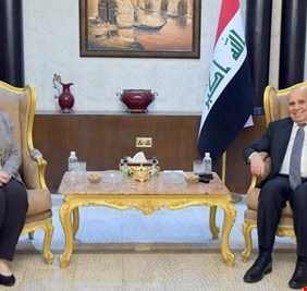 وزير الخارجية العراقية ينقل الى السفيرة الأمريكية مجمل مباحثات ونتائج زيارة وزير الخارجية الايرانية مع بغداد !!