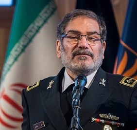 الكشف عن زيارة مرتقبة لعلي شمخاني للعراق