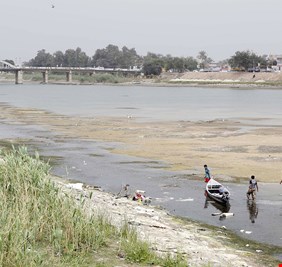 الخزعلي يطالب السوداني بالتحرك دولياً في ملف جفاف الفراتين