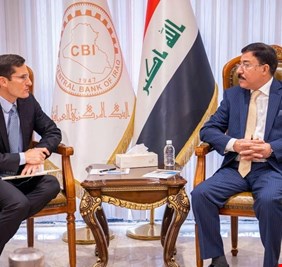 العلاق يقود خطوات جريئة لتحويل التعامل الى رقمي