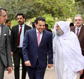 الاعرجي يلتقي رئيس الطائفة المندائية في العراق