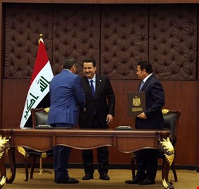 مكتب السوداني يعلن عن نتائج اللقاء مع رئيس المجلس الأعلى للأمن القومي الإيراني