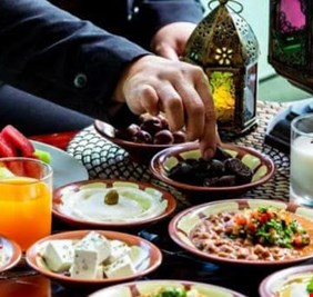 رمضان بالعراقي .. طبيب مختص يحذّر من عادات خاطئة يفعلها العراقيون في شهر رمضان