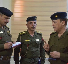 العلاق يتفقد مديرية ادارة الضباط و يستقبل مدير القانونية في وزارة الدفاع