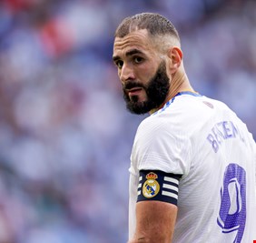 بنزيما غاضب من قرار ريال مدريد