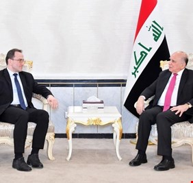 ماذا بحث وزير الخارجية مع السفير الروسي في العراق ؟