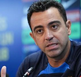تشافي: مشكلة جافي أنه لاعب في برشلونة