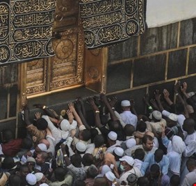 السعودية.. إغلاق باب أداء مناسك العمرة لما تبقى من شهر رمضان