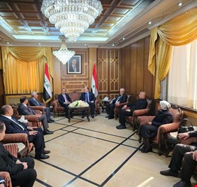 رئيس مجلس القضاء الأعلى يصل العاصمة السورية دمشق في زيارة هي الأولى من نوعها منذ سنوات