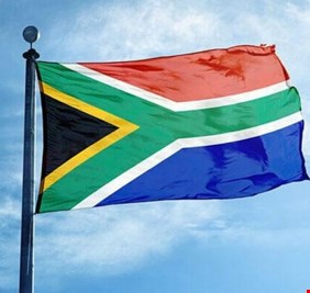 جنوب إفريقيا تنهي 