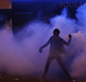 اعتقال العشرات في باريس خلال احتجاجات جديدة على إصلاح نظام التقاعد