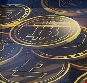 سعر البيتكوين يتجاوز 30 ألف دولار لأول مرة منذ 10 يونيو 2022