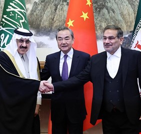 الخارجية الإيرانية: وفد إيراني وصل إلى الرياض تمهيدا لإعادة فتح السفارة