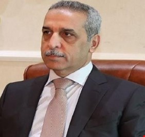 رئيس مجلس القضاء الأعلى يصل العاصمة الفرنسية باريس