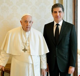 البارزاني يلتقي بابا الفاتيكان