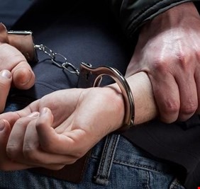 بعد موقف الصدر منهم.. القضاء يعلن اعتقال اصحاب القضية
