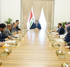 السوداني يبحث مع لجنة الاستثمار النيابية تطوير مطار بغداد الدولي
