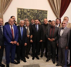 الشمري يستقبل عدداً من الضباط المتقاعدين و يصفهم بفخر المؤسسة الأمنية