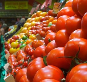 الزراعة: تصدير فائض 3 محاصيل بجانب التمور بكميات كبيرة إلى الخليج والأردن ودول أخرى