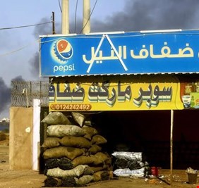 السودان.. تجدد الاشتباكات مع تسارع عمليات الإجلاء