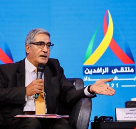 احسان شمران الياسري يكشف عن الإجراءات التي ساهمت بخفض الدولار