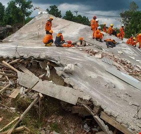 زلزال بقوة 7 درجات قبالة سواحل إندونيسيا