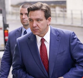 المجلس التشريعي في فلوريدا يسمح لديسانتيس بالترشح للرئاسة الأمريكية