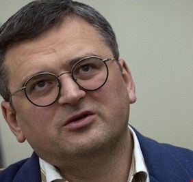 وزير الخارجية الأوكراني يشيد بدعم الناتو والاتحاد الأوروبي لكييف