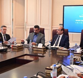 البرلمان يناقش مع وزير العمل تخصيصات الموازنة وزيادة سقف الاعانات الاجتماعية