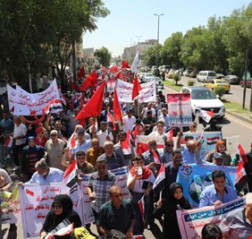 بالصور .. الحزب الشيوعي العراقي ينظم مسيرة كبيرة في يوم عيد العمال العالمي