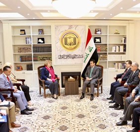 الاعرجي يبحث مع مساعدة وزير الخارجية الأمريكي ملفات أمنية