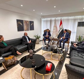 العلاق يلتقي بالرئيس التنفيذي لشركة ويسترن يونيون