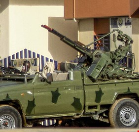 الجيش السواداني: السفير الهندي يؤكد اقتحام السفارة ونهبها وسرقة بعض ممتلكاتها