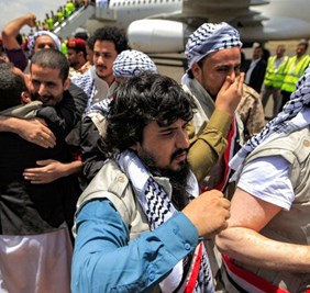 الحوثيون: جاهزون لتنفيذ زيارات متبادلة للأسرى