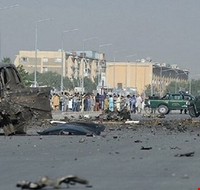 قصف صاروخي على مطار كابل لدى مغادرة وزير خارجية 