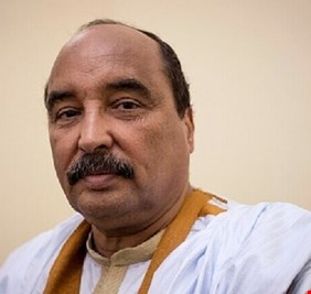 مساحتها 32 ألف متر مربع.. الرئيس الموريتاني السابق يعترف أمام القضاء أنه منح لقريبه قطعة أرض