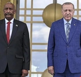 أردوغان يعرب للبرهان عن استعداد تركيا لاستضافة المفاوضات السودانية