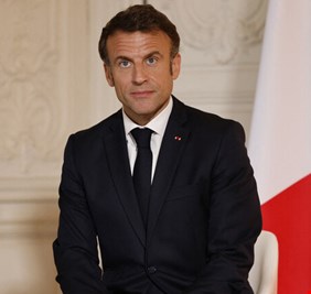 ماكرون: 