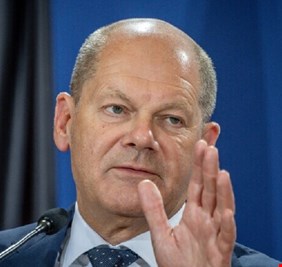 شولتس يوجه رسالة لروسيا بشأن أوكرانيا